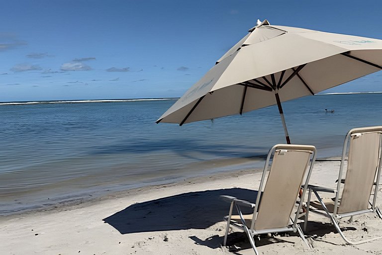 Apê Muro Alto | Estilo, Lazer e Praia á Beira-Mar