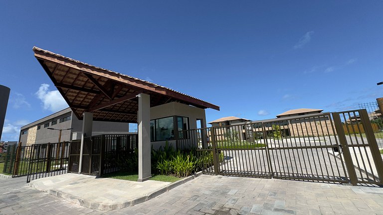 Apê Muro Alto | Estilo, Lazer e Praia á Beira-Mar
